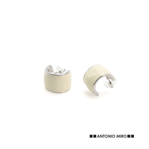 Pendientes Moss